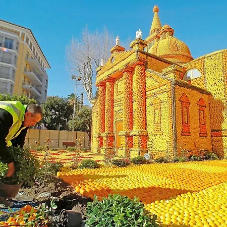 Le Bastion * Mentona