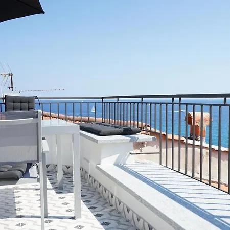 Apartment Le Bastion Menton